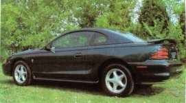 1995 Mustang 001.jpg